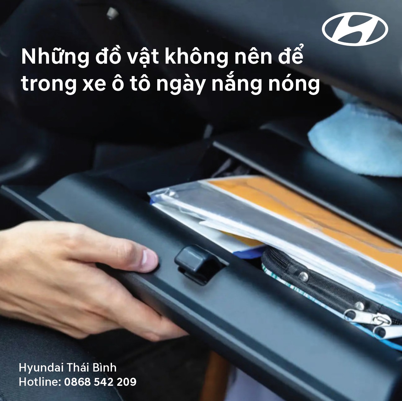 Những đồ vật không nên để trong xe ô tô ngày nắng nóng