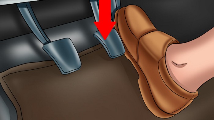 Kẹt chân ga có phải lỗi ‘phổ biến’ với ô tô ?